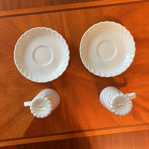 Vintage FF Japan Tall Espresso Cups and Saucers - Picture 4 of 8